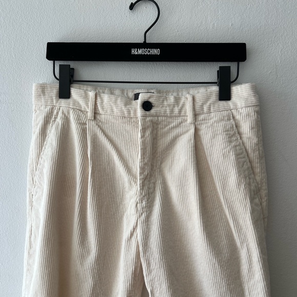 H&M Men’s Corduroy Off White Trousers Pants Pleated Size 31 X 29 - Picture 2 of 9